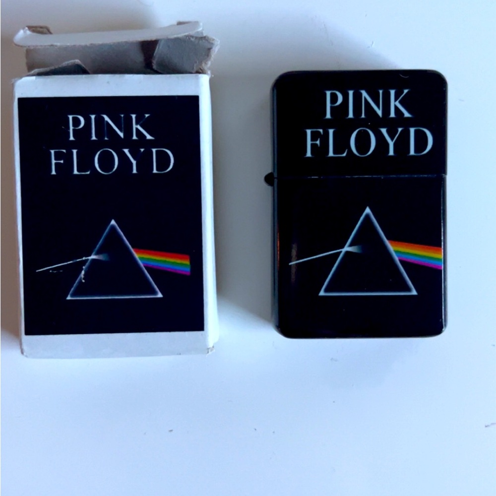 Pink Floyd Dark Side Of The Moon Lighter